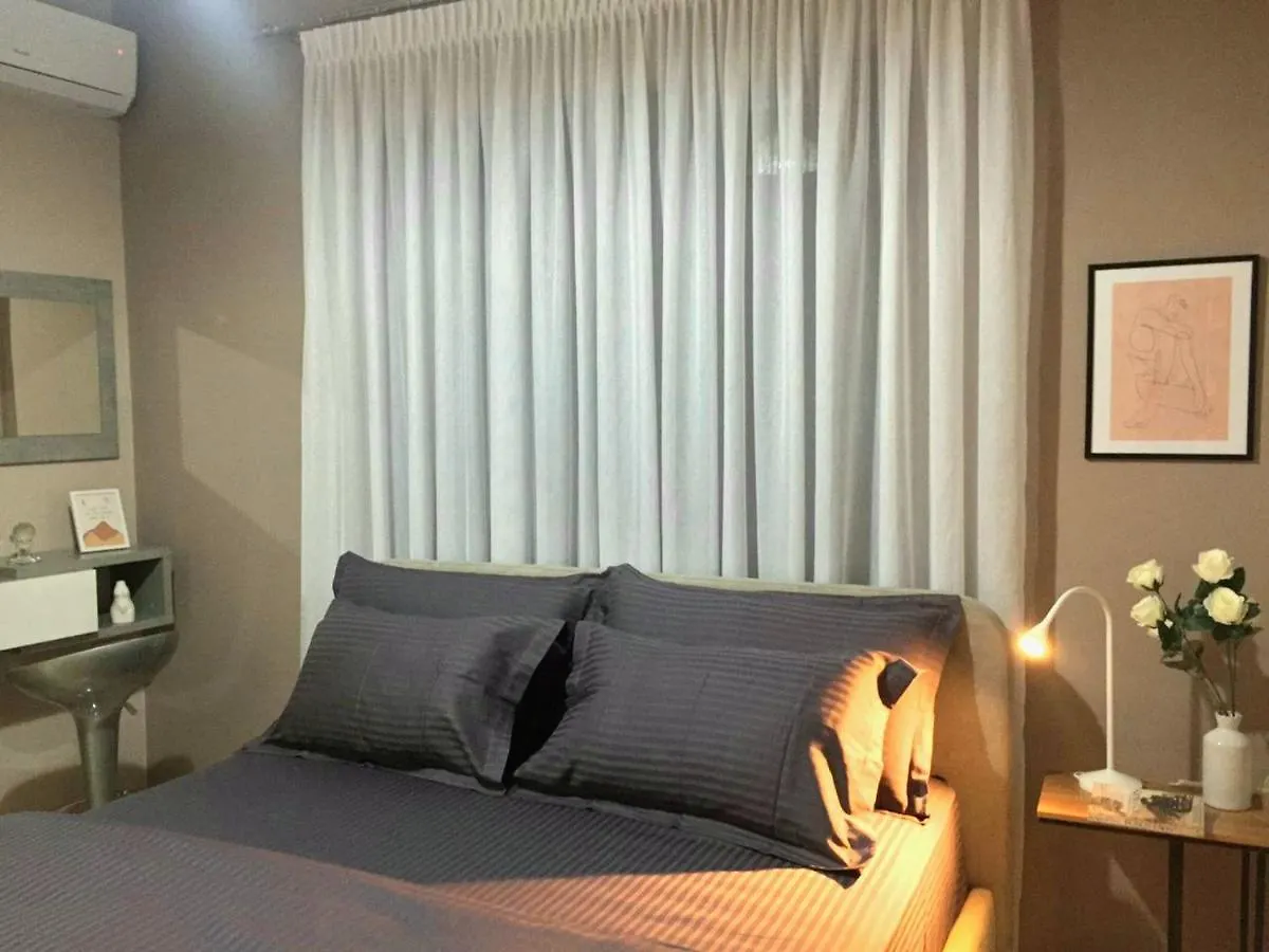 Cozy Apartment In The Heart Of Bllok Tirana Albánie